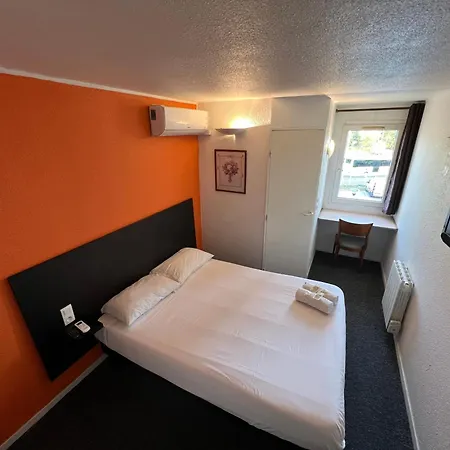 Hotel L'escale D'ales 2*