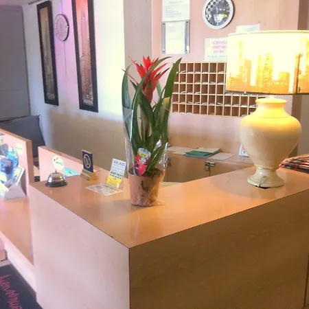 Hotel L'escale D'ales Alès