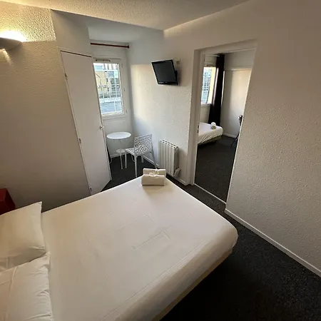 L'escale D'ales Hotel 2*