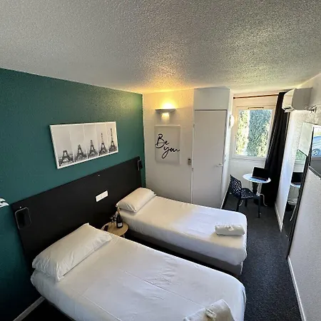 L'escale D'ales Hotel 2*