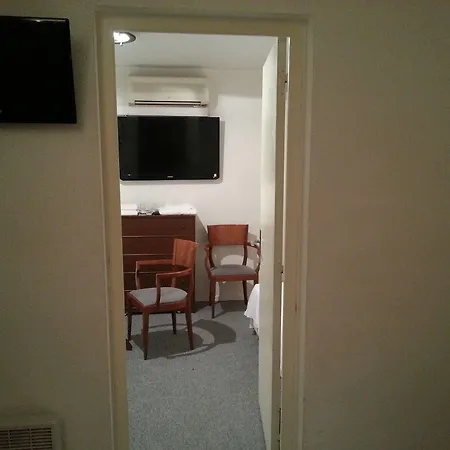 L'escale D'ales 2* Ales